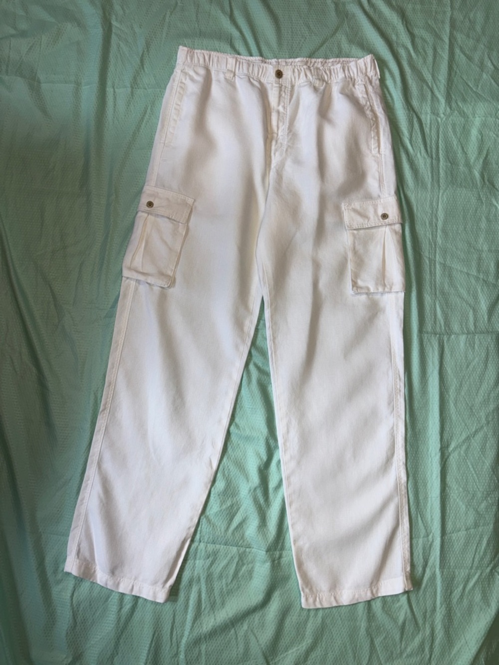 Tommy Bahama White Relax 100% Linen Cargo Pants, size Small, NWOT